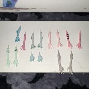 Monster High Doll Limb Lot Huge- Forearm Hands , Parts Lot mixed arms and hands